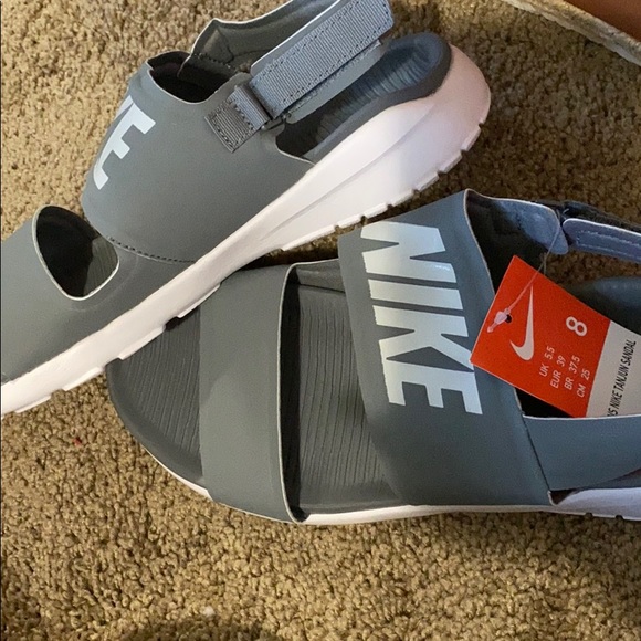 Nike Shoes - Tanjun Nike sandals
